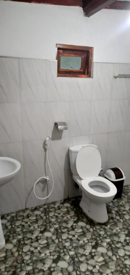 The Traveller'S Hostel & Private Rooms Sigiriya Bagian luar foto