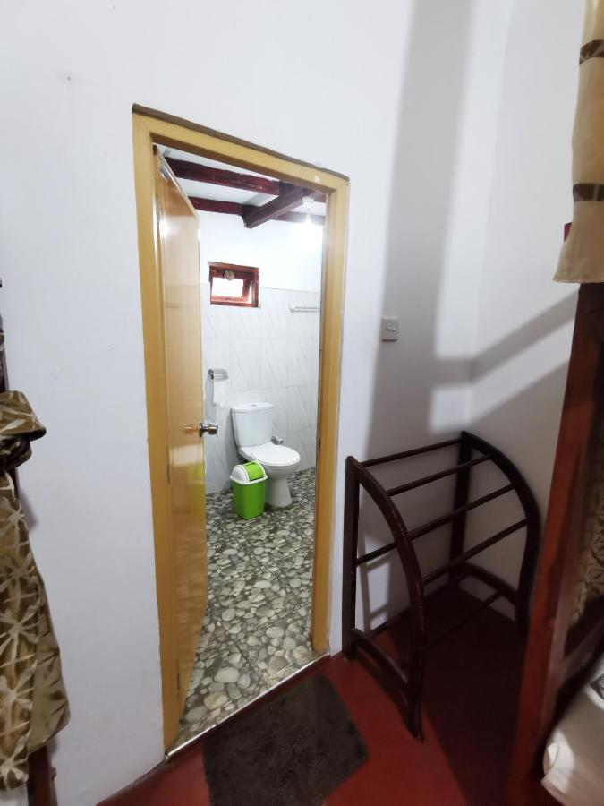 The Traveller'S Hostel & Private Rooms Sigiriya Bagian luar foto